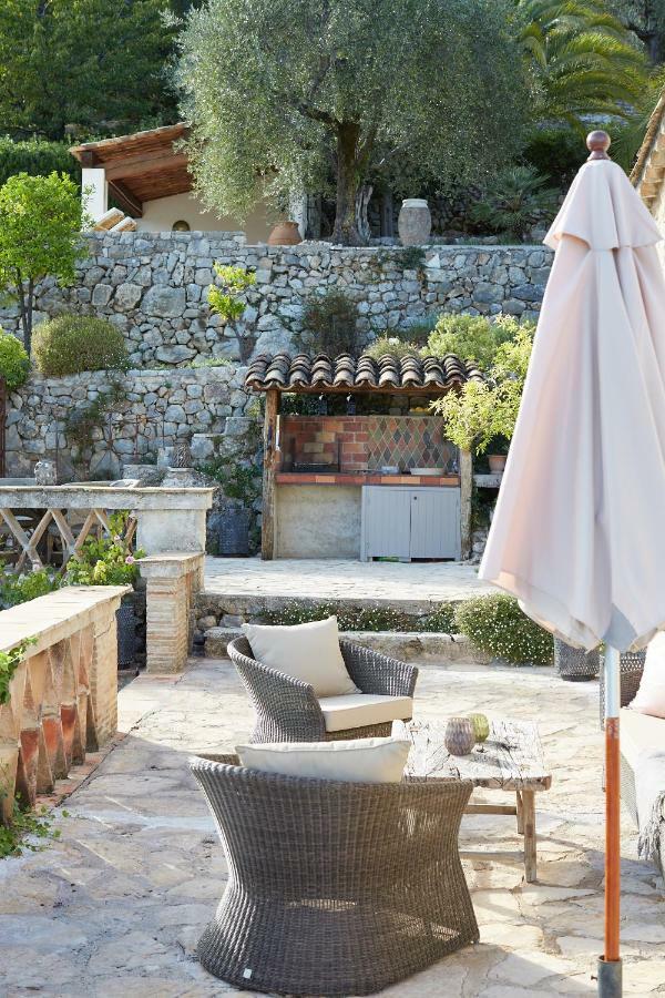 Bed and Breakfast L'Escale Du Ciel Le Bar-sur-Loup Exterior foto