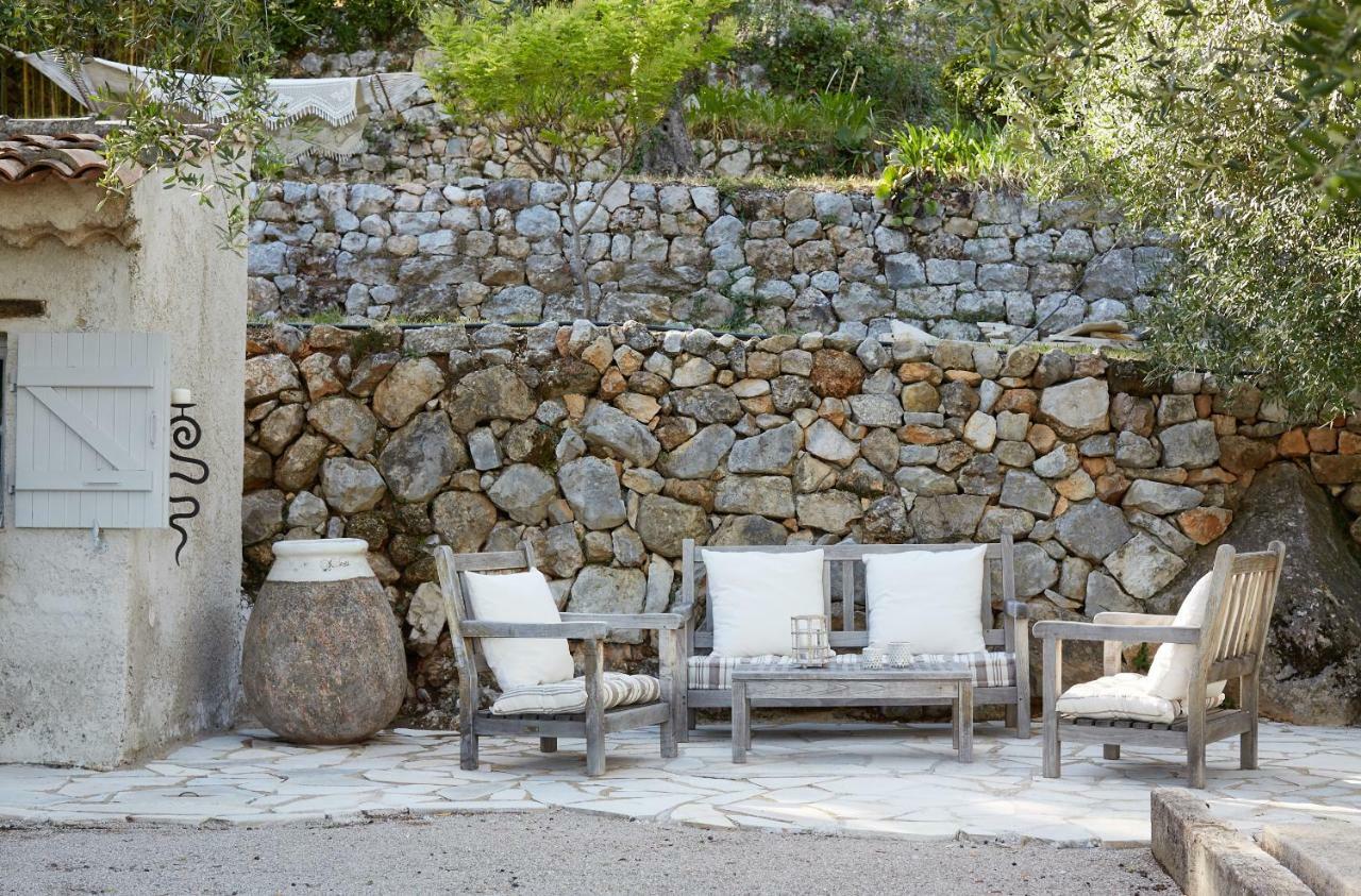 Bed and Breakfast L'Escale Du Ciel Le Bar-sur-Loup Exterior foto